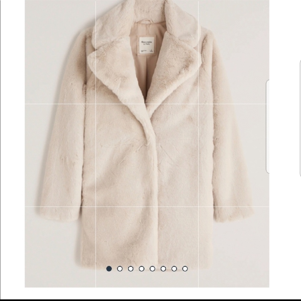 🔥TRADE/Abercrombie faux fur coat